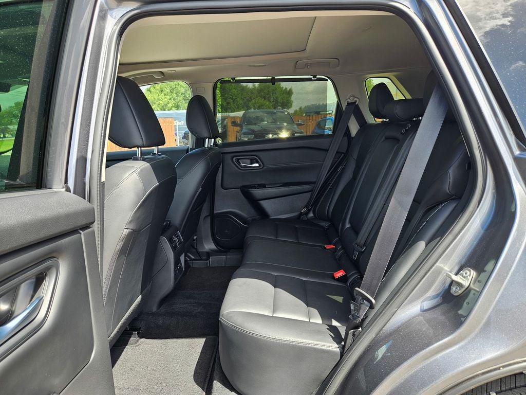 2025 Nissan Rogue SL FWD