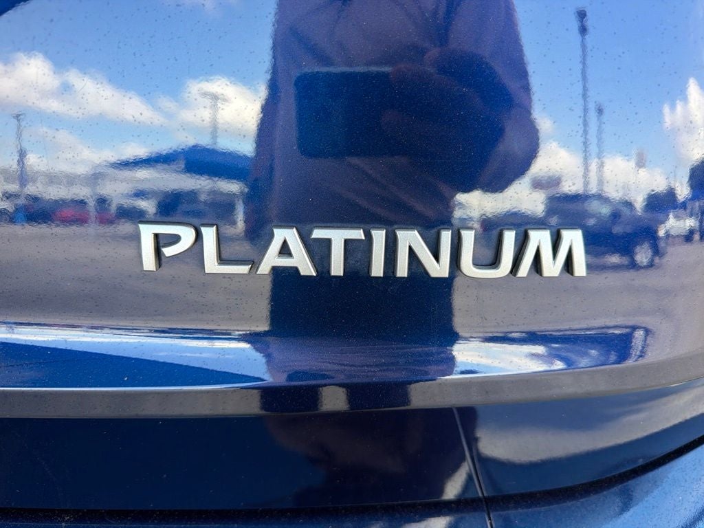 2025 Nissan Rogue Platinum FWD