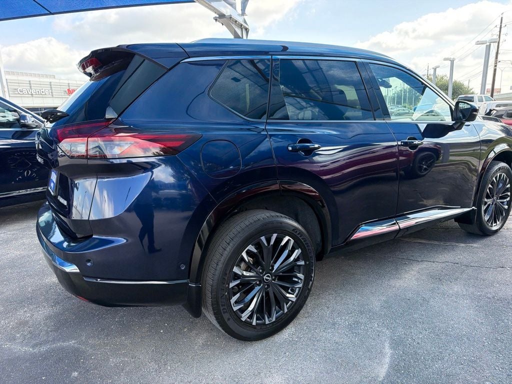 2025 Nissan Rogue Platinum FWD
