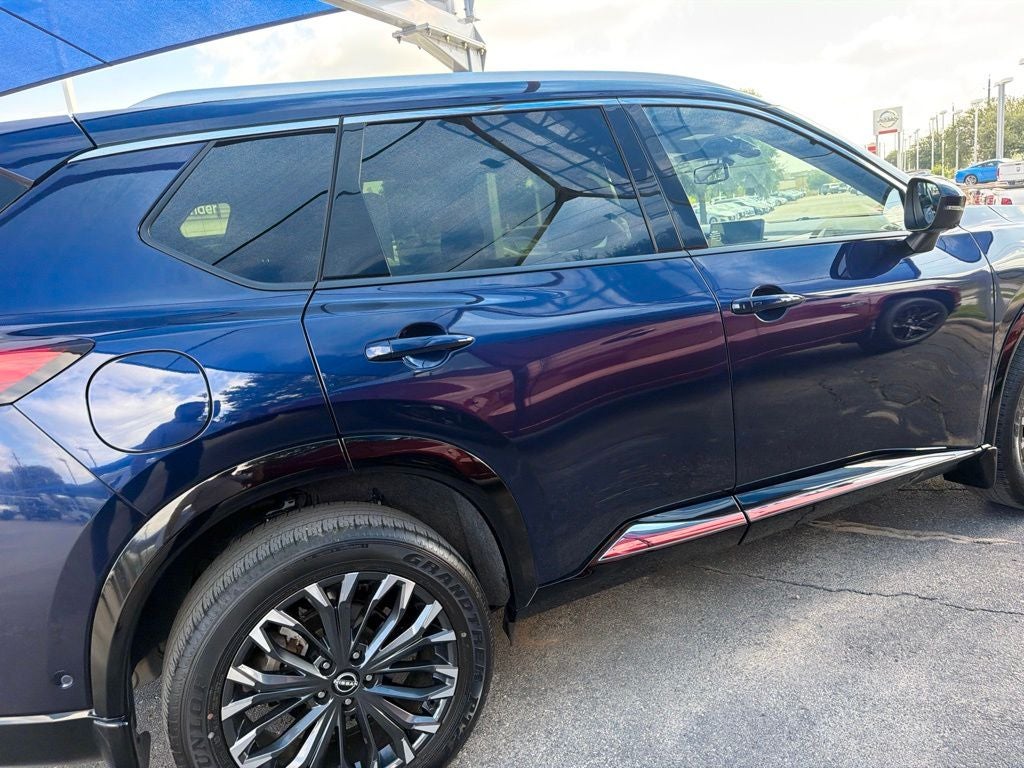 2025 Nissan Rogue Platinum FWD