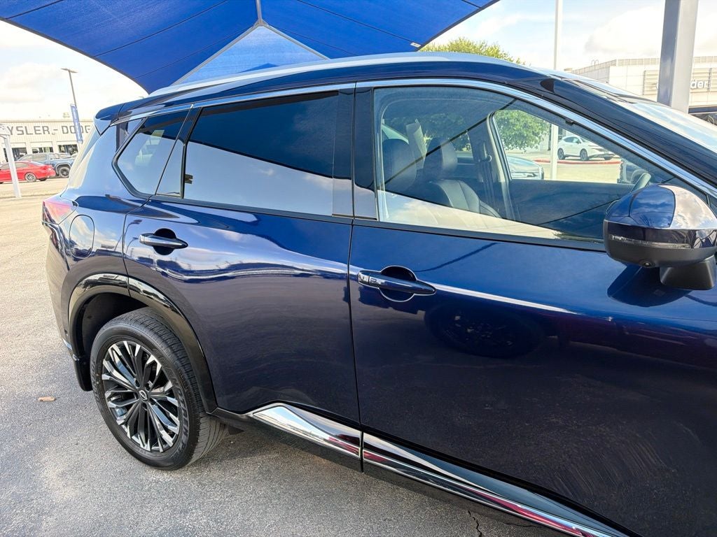 2025 Nissan Rogue Platinum FWD