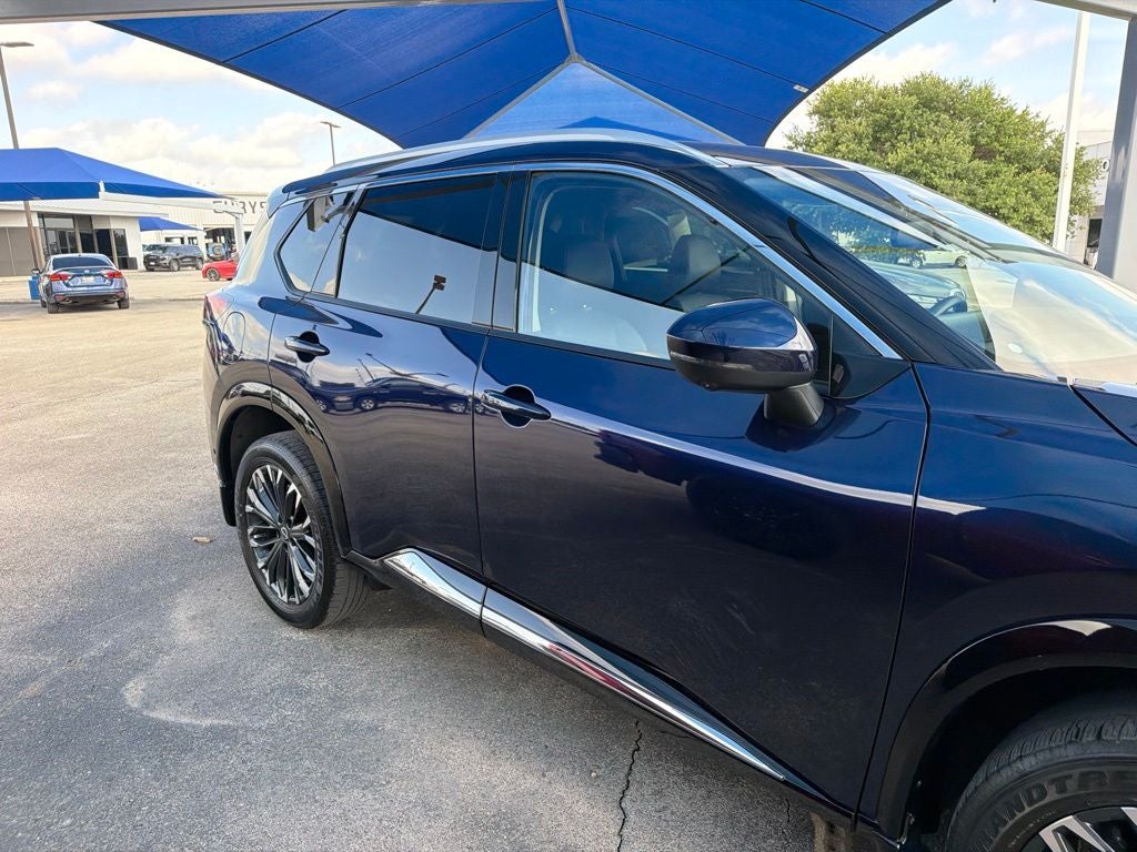 2025 Nissan Rogue Platinum FWD