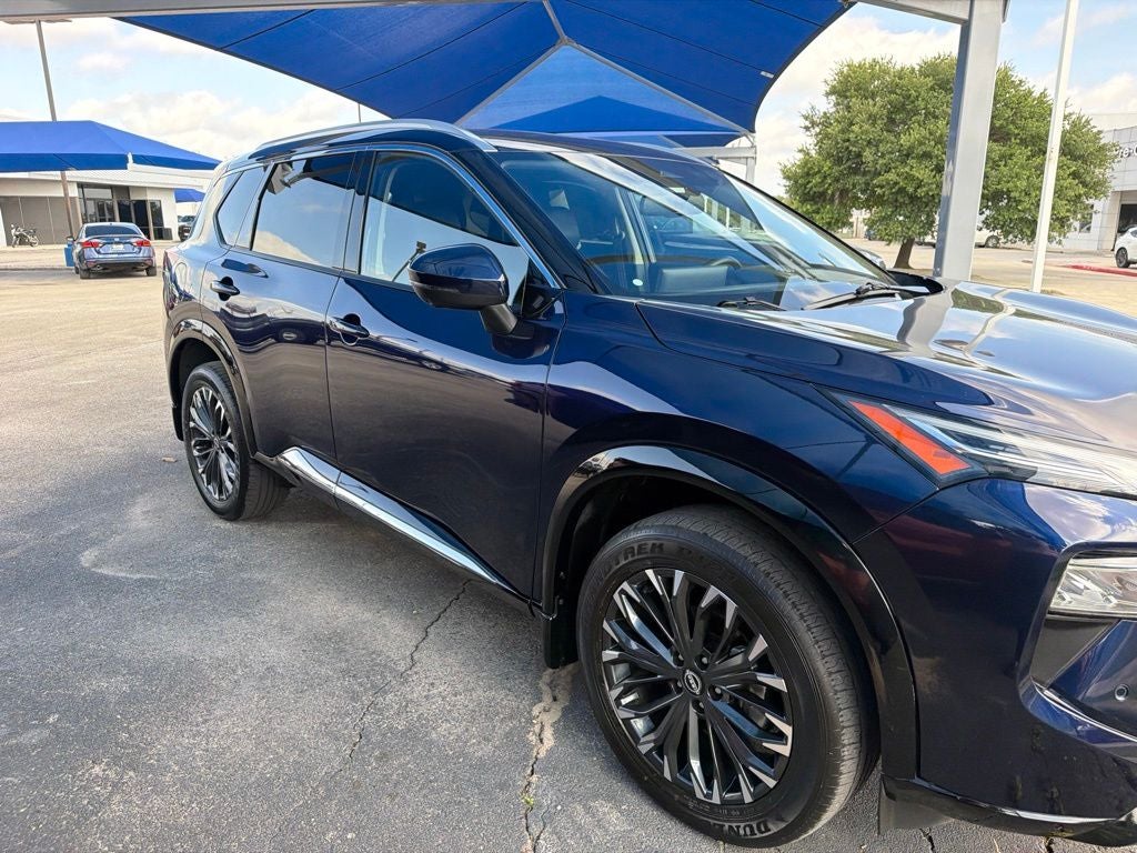 2025 Nissan Rogue Platinum FWD