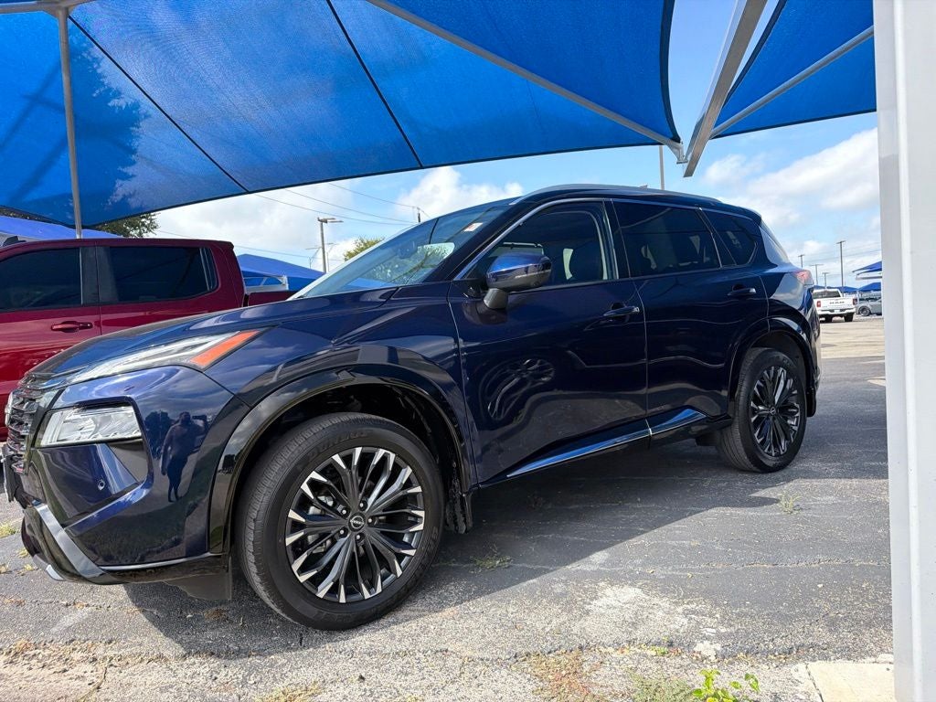 2025 Nissan Rogue Platinum FWD