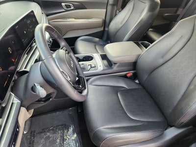 2025 Kia Carnival LXS