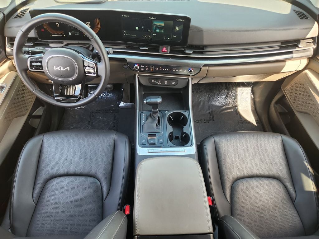 2025 Kia Carnival LXS