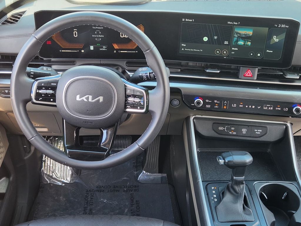 2025 Kia Carnival LXS