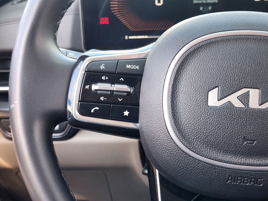 2025 Kia Carnival LXS