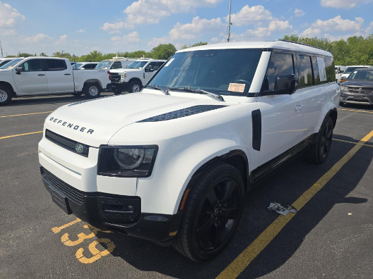 2024 Land Rover Defender 130 130 P400 X-Dynamic SE