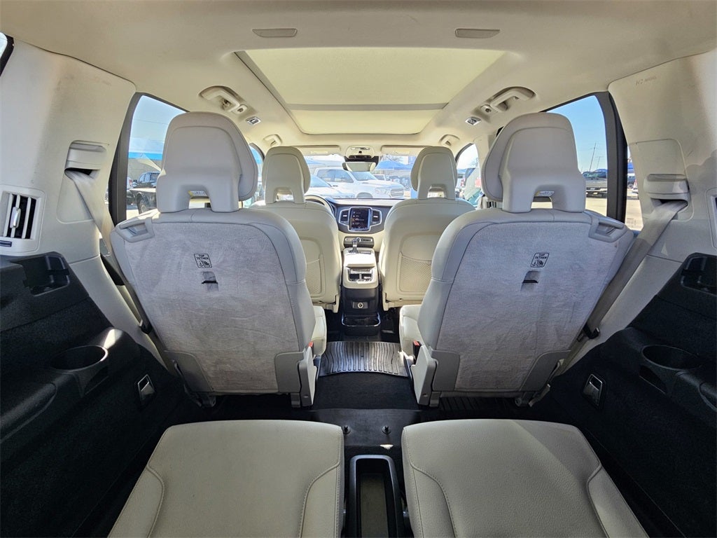 2020 Volvo XC90 T6 Momentum 6 Passenger
