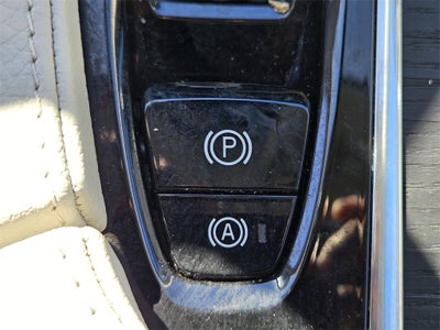 2020 Volvo XC90 T6 Momentum 6 Passenger