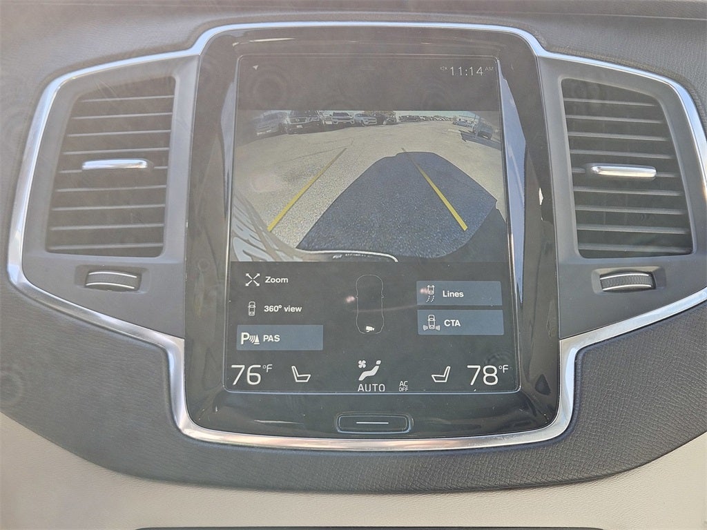 2020 Volvo XC90 T6 Momentum 6 Passenger
