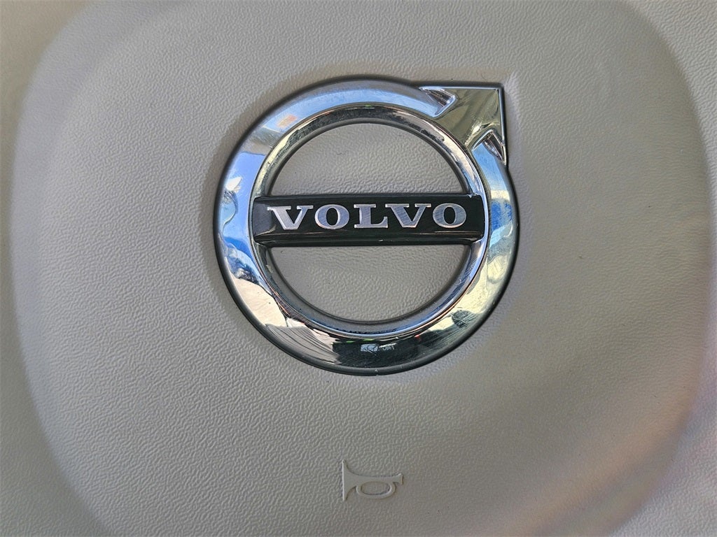 2020 Volvo XC90 T6 Momentum 6 Passenger