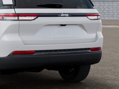 2027 Jeep Grand Cherokee GRAND CHEROKEE LAREDO X 4X2